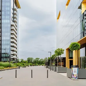 One Floreasca Luxurious - Panormaic & Park Views Apartament
