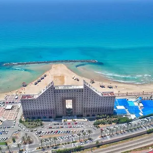 https://deep-blue-sea.gethaifahotels.com